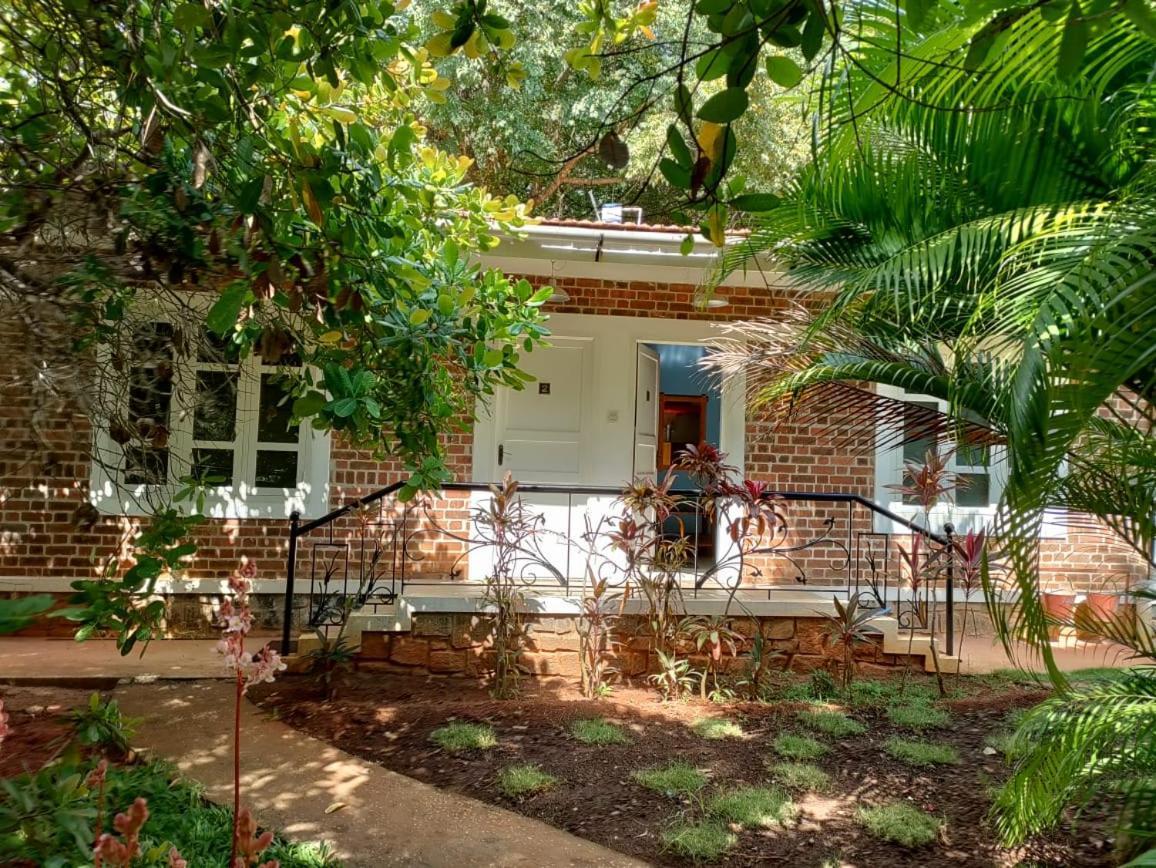 Inn Pondiville Forest Retreat Pondicherry Exteriör bild